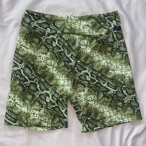 LiCi Fit abundance shorts
